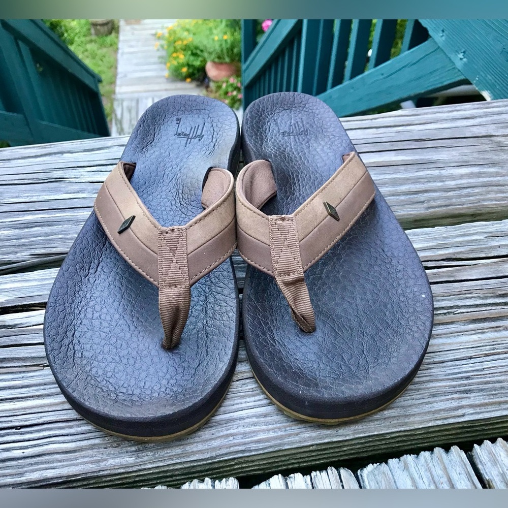 Mens 8 Ladies 9 GUY HARVEY Thong Flip Flops Beach Shoes Brown Tan Sandals